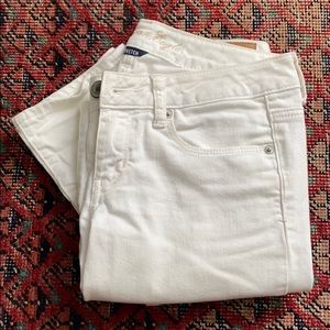 American Eagle White Jeans